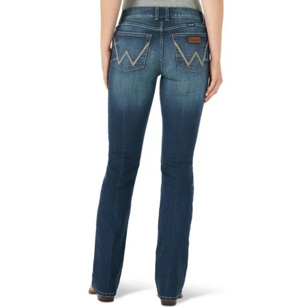 Wrangler Tall Retro Mae Mid Rise Bootcut Jeans Dark Wash Blue 9/30 x 36 Long